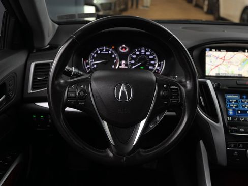 Used 2017 Acura TLX image 25