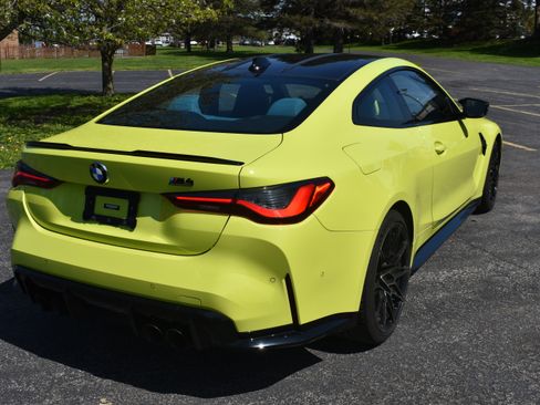 Used 2022 BMW M4 xDrive Competition Coupe AWD/4WD image 11