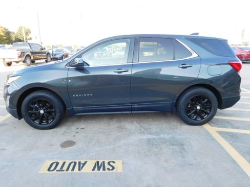 Used 2018 Chevrolet Equinox LT image 5