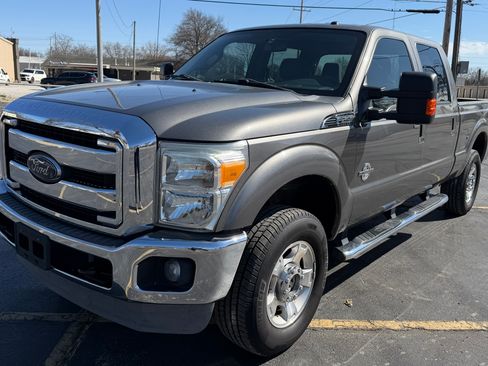 Used 2014 Ford F250 XLT image 1
