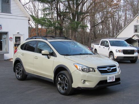 Used 2013 Subaru XV Crosstrek 2.0i Limited image 21