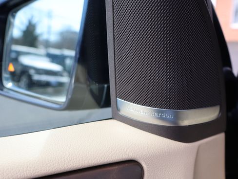 Used 2019 Mercedes-Benz GLE 400 image 19