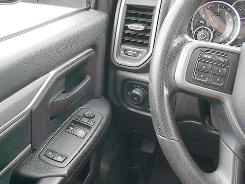 Used 2020 RAM 2500 Tradesman RWD image 19