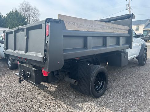 Used 2018 RAM 5500 image 8