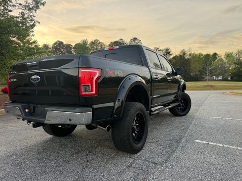 Used 2016 Ford F150 XLT image 24