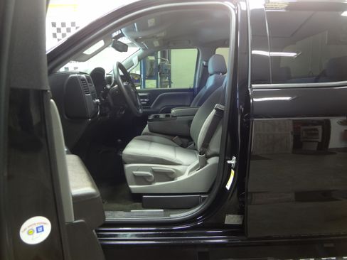Used 2017 Chevrolet Silverado 1500 Classic LS image 15