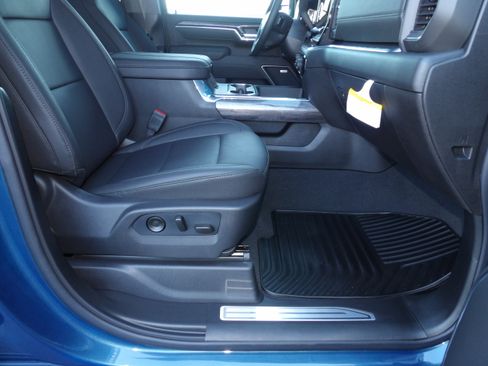 New 2026 Chevrolet Silverado 2500 LTZ image 32