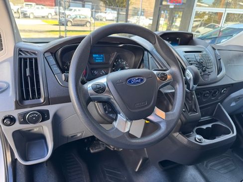 Used 2019 Ford Transit 250 image 13