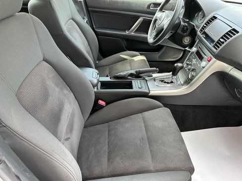 Used 2009 Subaru Outback 2.5i Special Edition image 12