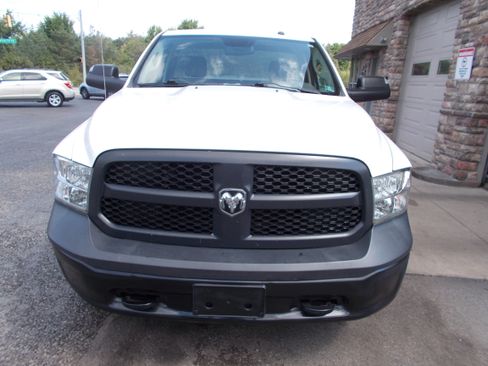 Used 2015 RAM 1500 4x4 Regular Cab ST image 2