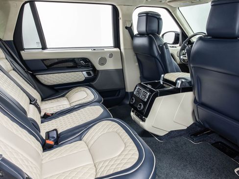 Used 2021 Land Rover Range Rover P525 Westminster Edition LWB image 25