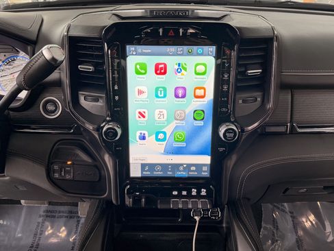 Used 2022 RAM 2500 Limited image 11