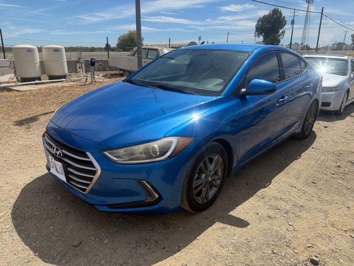 Used 2017 Hyundai Elantra SE FWD image 2