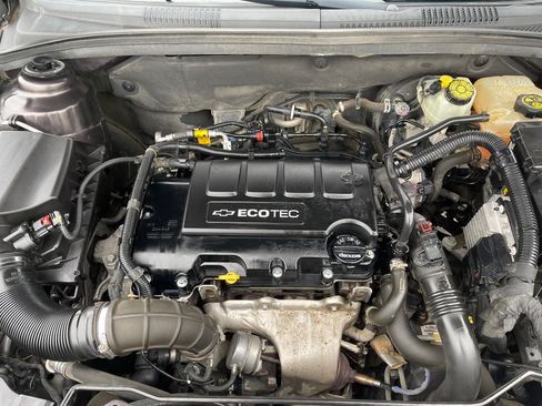 Used 2014 Chevrolet Cruze LT image 12