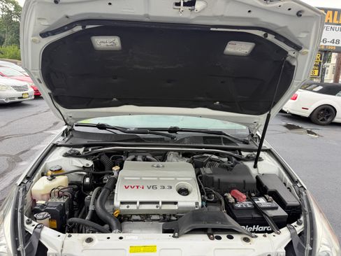Used 2007 Toyota Solara SLE Convertible FWD image 29