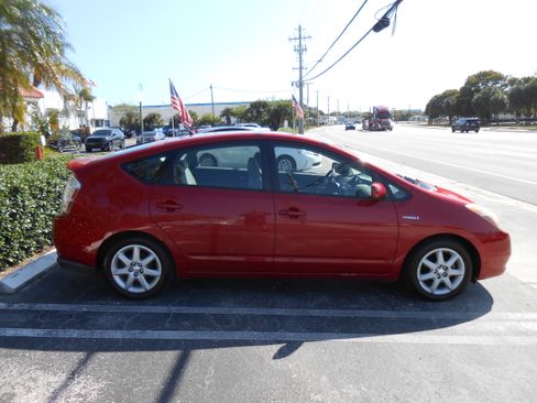 Used 2007 Toyota Prius Touring image 6