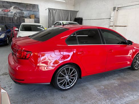 Used 2017 Volkswagen Jetta GLI SE Sedan FWD image 7