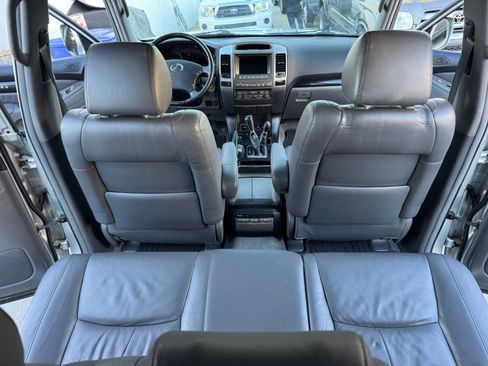 Used 2005 Lexus GX 470 image 27