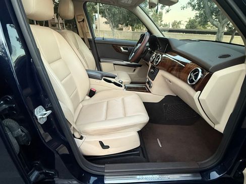 Used 2014 Mercedes-Benz GLK 350 image 7