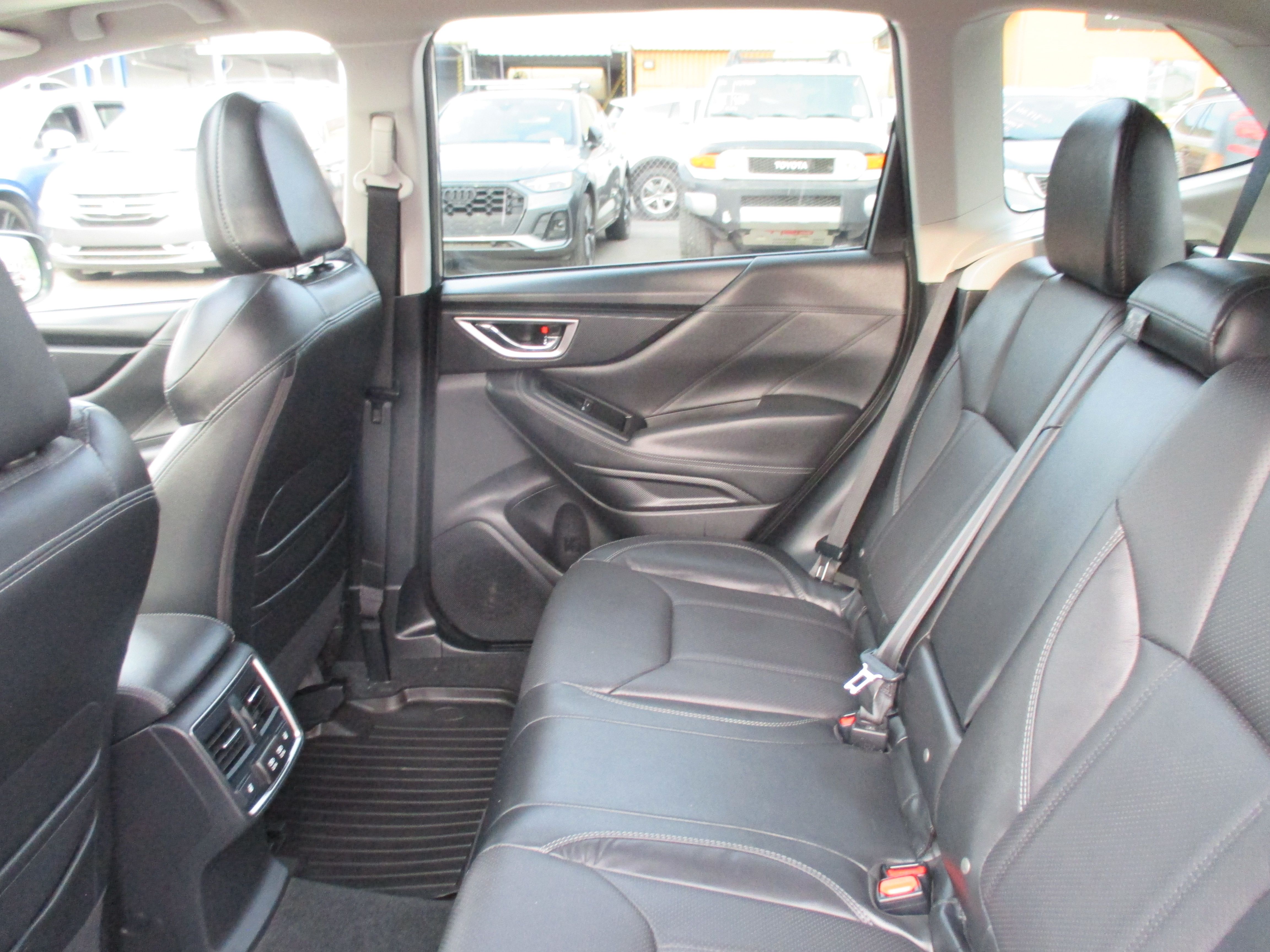 Used 2023 Subaru Forester Touring w/ POPULAR PACKAGE #2 AWD/4WD image 11