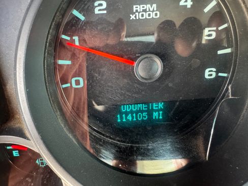 Used 2008 Chevrolet Silverado 1500 2WD Regular Cab image 11