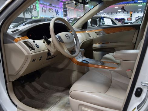 Used 2006 Toyota Avalon XLS image 16