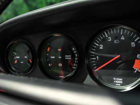 Used 1988 Porsche 911 Carrera image 27