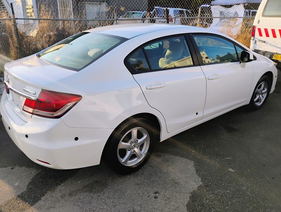 Used 2013 Honda Civic Natural Gas Sedan image 3