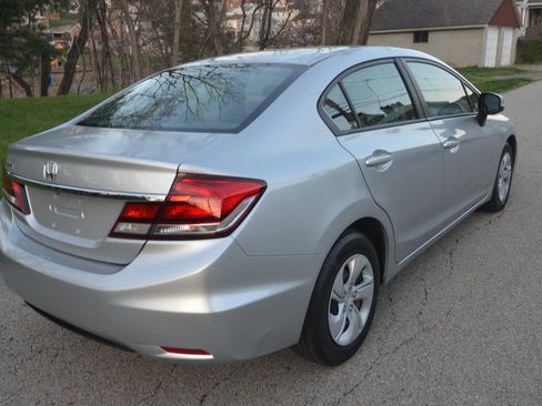 Used 2013 Honda Civic LX image 4
