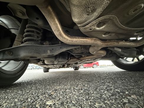 Used 2017 Volkswagen Golf Alltrack image 25