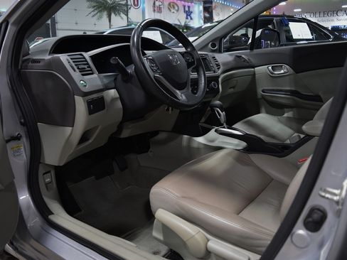 Used 2012 Honda Civic EX-L image 16