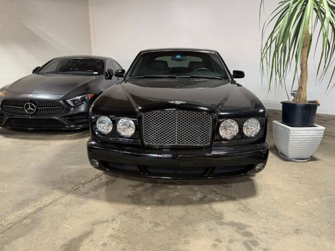 Used 2005 Bentley Arnage T image 10