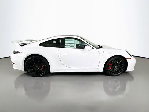 New 2026 Porsche 911 Carrera 4S image 8