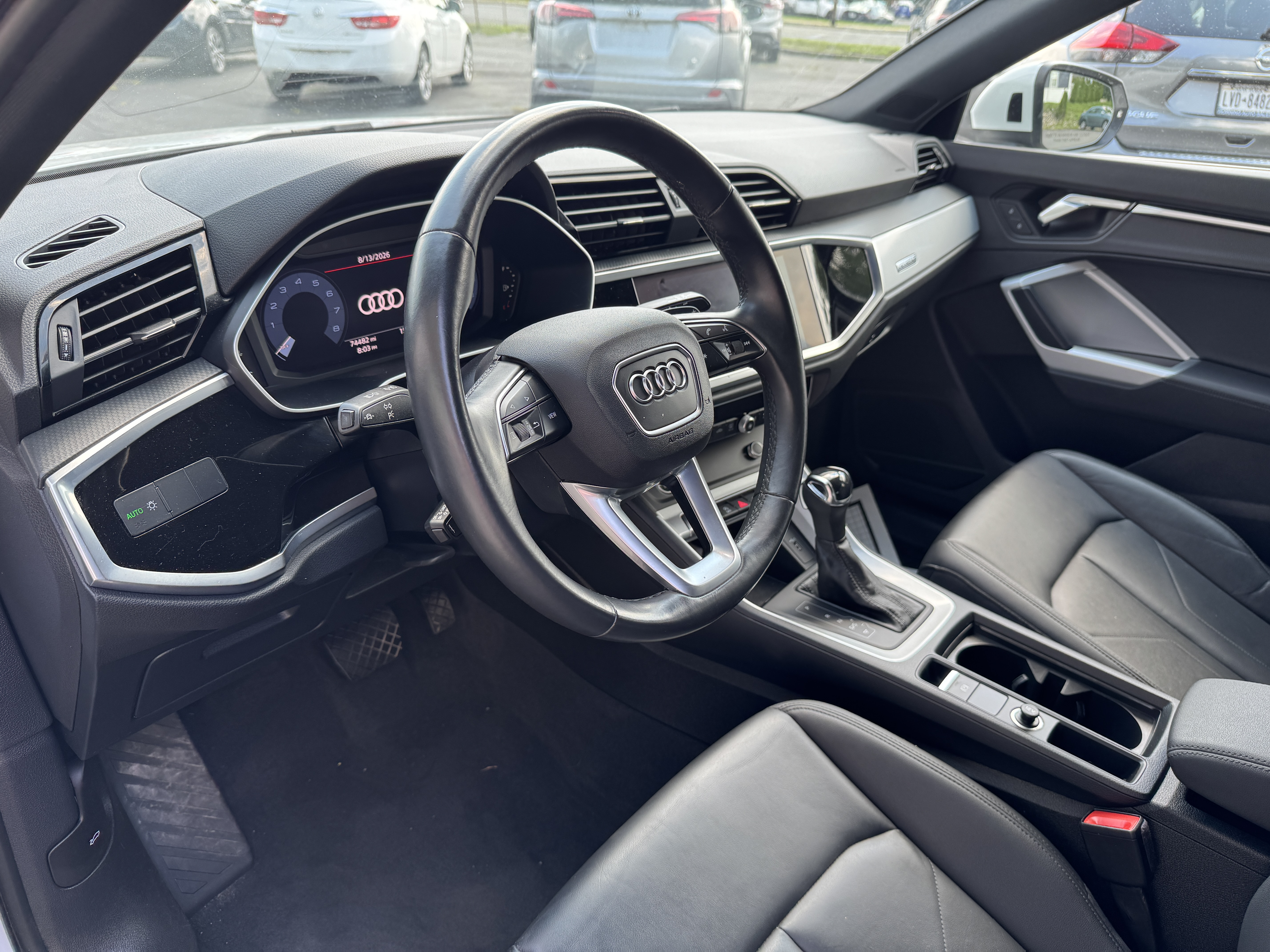 Used 2021 Audi Q3 quattro 2.0T Premium w/ S Line AWD/4WD image 8