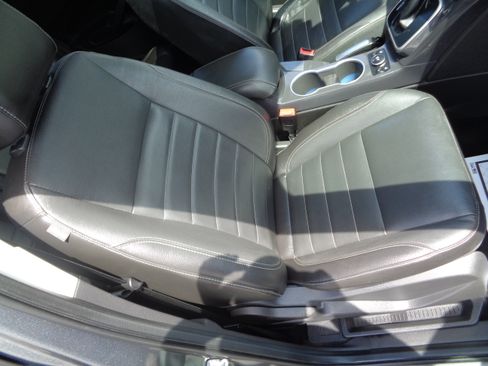 Used 2014 Ford Escape Titanium image 37