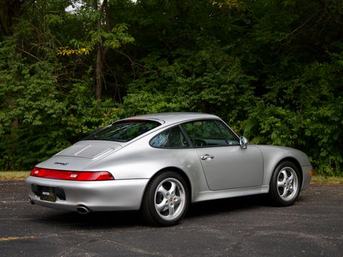 Used 1998 Porsche 911 Coupe RWD image 15