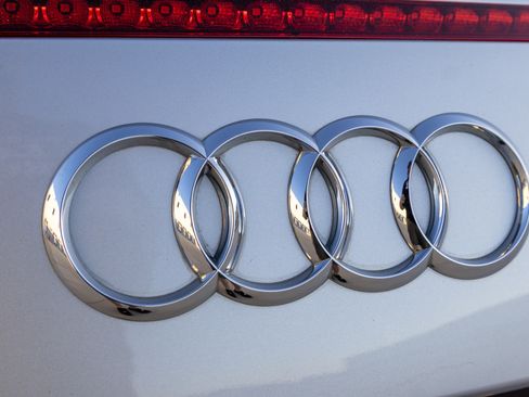 Used 2012 Audi R8 V10 image 18