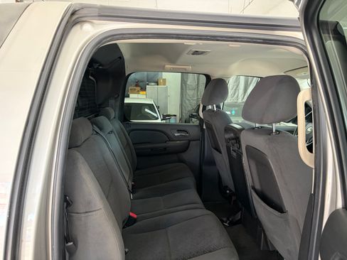 Used 2008 Chevrolet Avalanche 2WD image 15