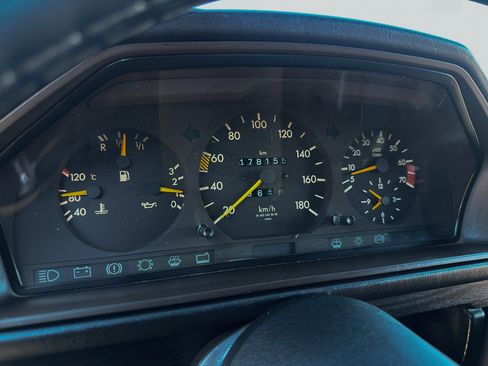 Used 1991 Mercedes-Benz Other Mercedes-Benz Models image 14