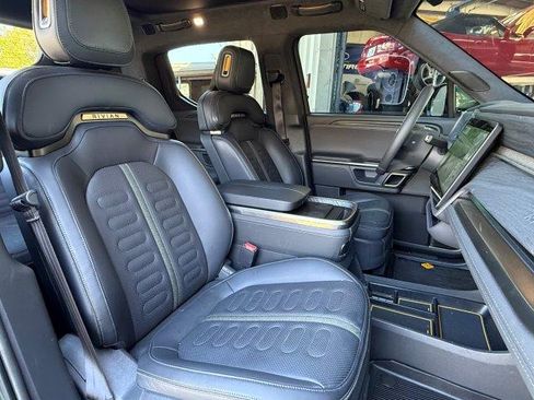 Used 2023 Rivian R1T Adventure image 14