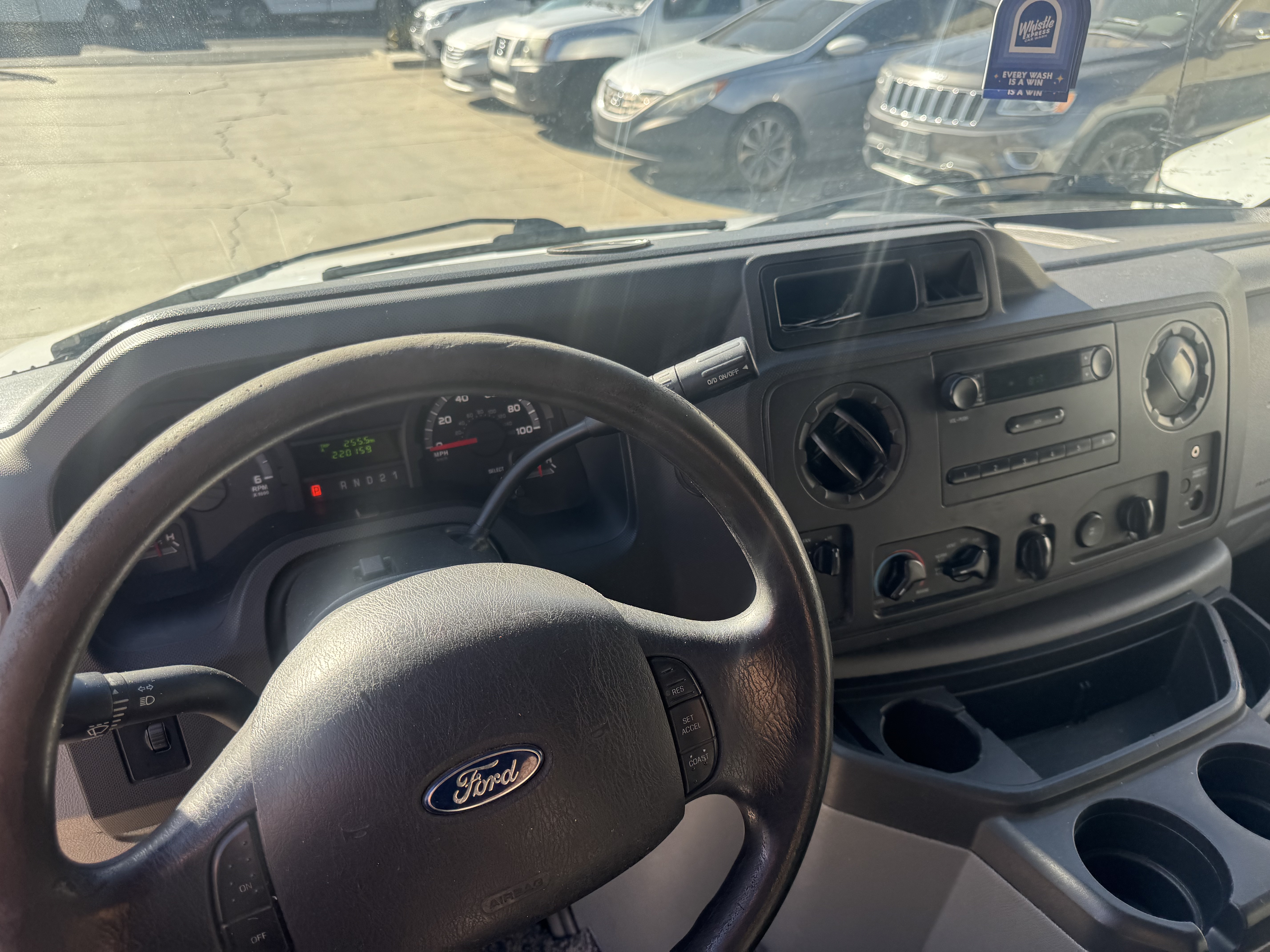 Used 2014 Ford E-250 and Econoline 250 UNAVAIL RWD image 10