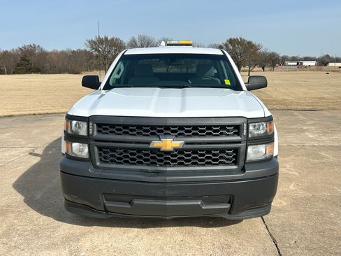 Used 2015 Chevrolet Silverado 1500 image 2