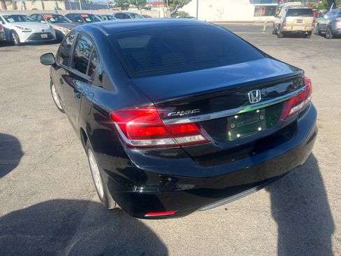 Used 2013 Honda Civic LX Sedan image 5
