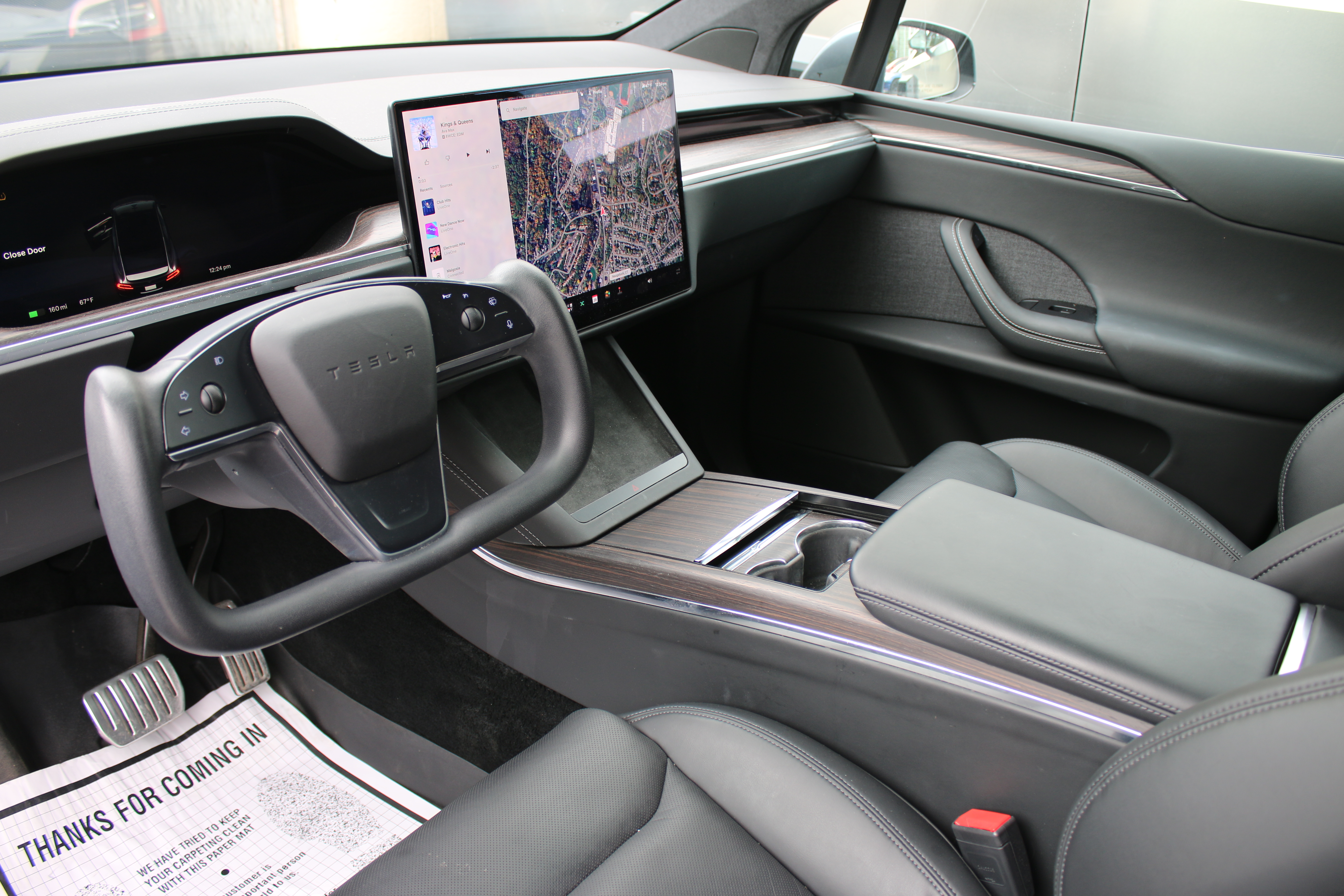 Used 2022 Tesla Model X UNAVAIL AWD/4WD image 2