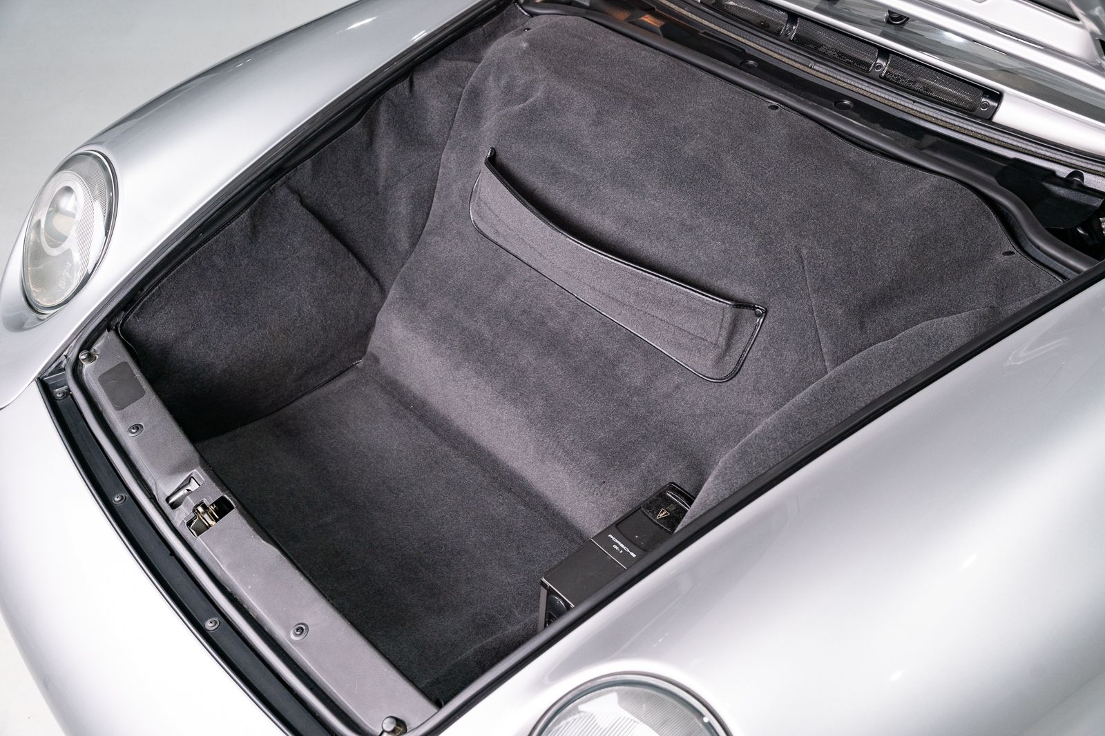 Used 1997 Porsche 911 Carrera 4S AWD/4WD image 49