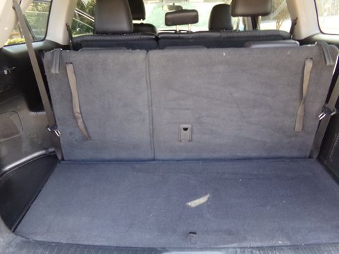 Used 2015 Toyota Highlander LE Plus image 14