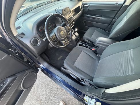 Used 2013 Jeep Compass Latitude image 13