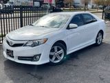 Used 2012 Toyota Camry SE image 2