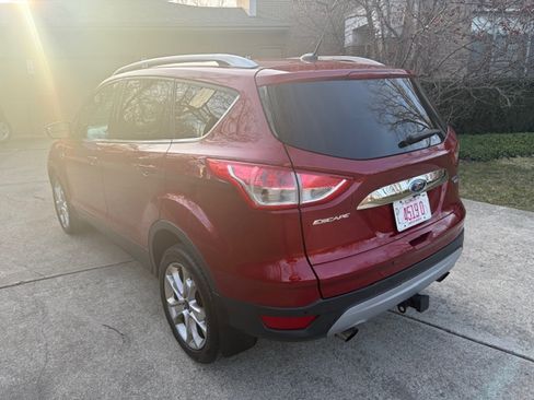 Used 2016 Ford Escape 4WD Titanium image 3