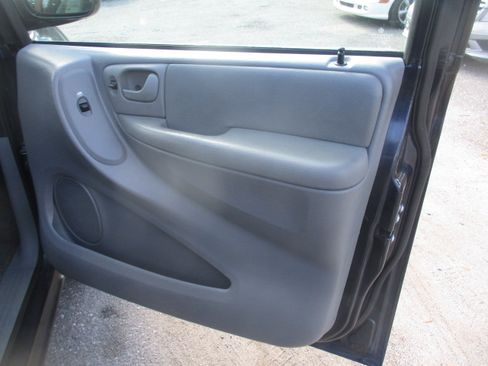 Used 2007 Dodge Grand Caravan SE image 12